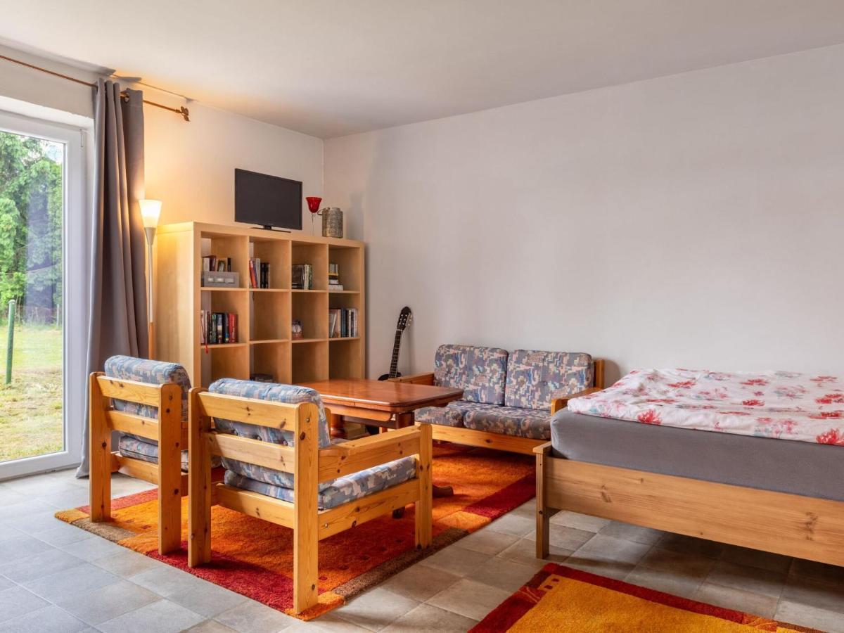 Snug Holiday Home In Divitz Spoldershagen Near Skydiving Dış mekan fotoğraf