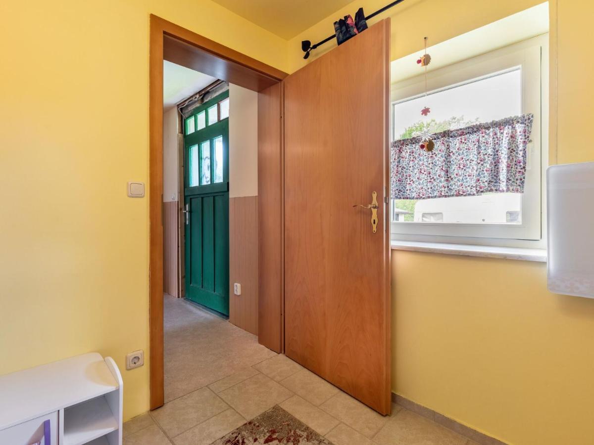 Snug Holiday Home In Divitz Spoldershagen Near Skydiving Dış mekan fotoğraf
